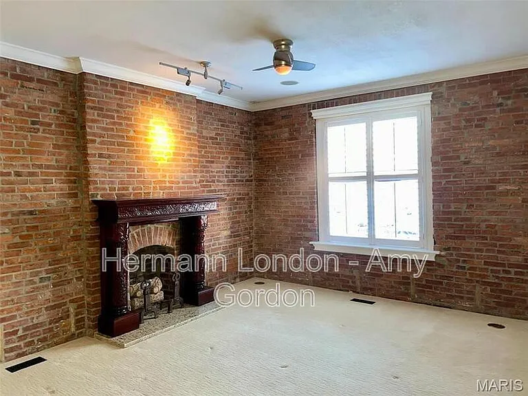 4738 Olive St — Photo 6
