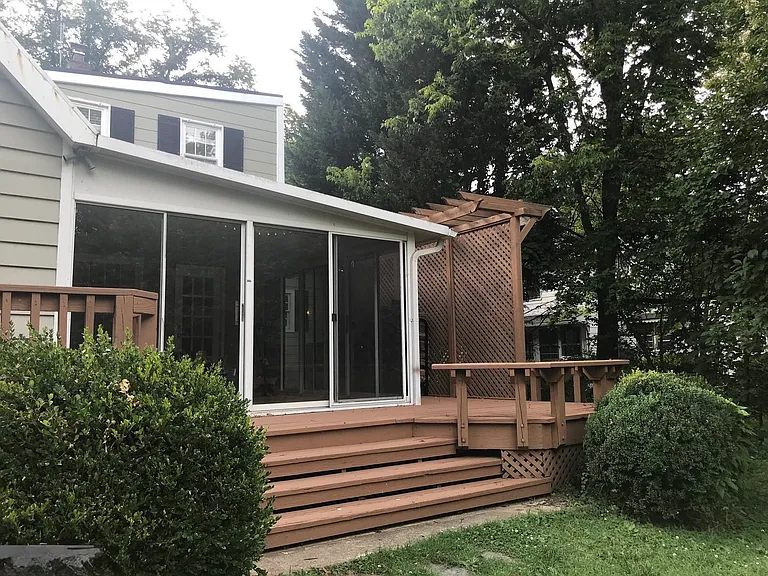 216 Wirt St NW — Photo 6