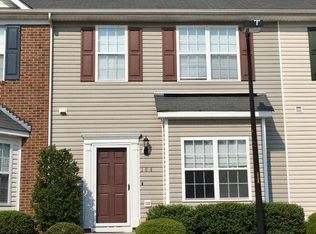 104 Watertree Ln, Apex, NC 27502