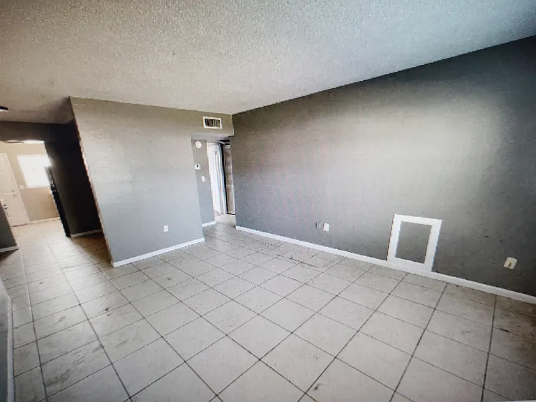6146 1st Ave S #A — Photo 4