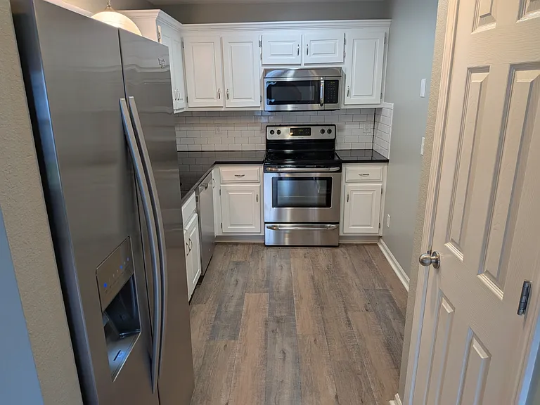 452 W Dogwood Ct — Photo 8