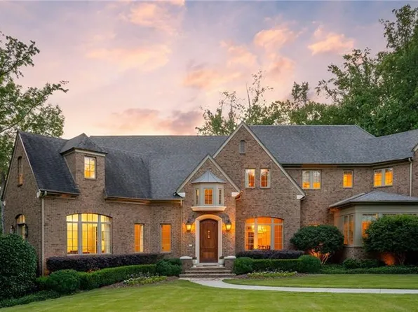 4520 Garmon Rd, Sandy Springs, GA 30327