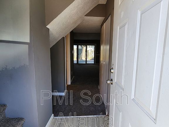 2nd image of 140 Governors Dr