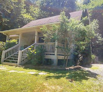 49 Country Creek Dr, Sylva, NC, 28779