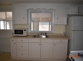 18 Evelyn Rd, Derby, CT 06418