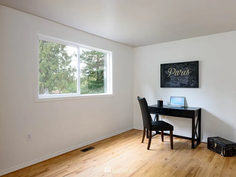 13807 NE 76th St — Photo 15