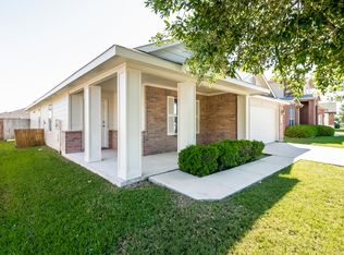 18013 Prairie Verbena Ln, Elgin, TX 78621