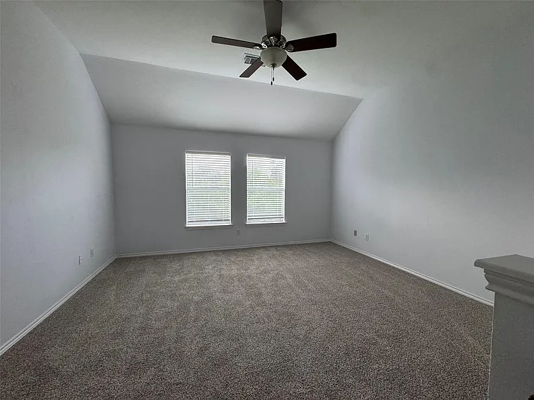 3139 Summerland Dr — Photo 13