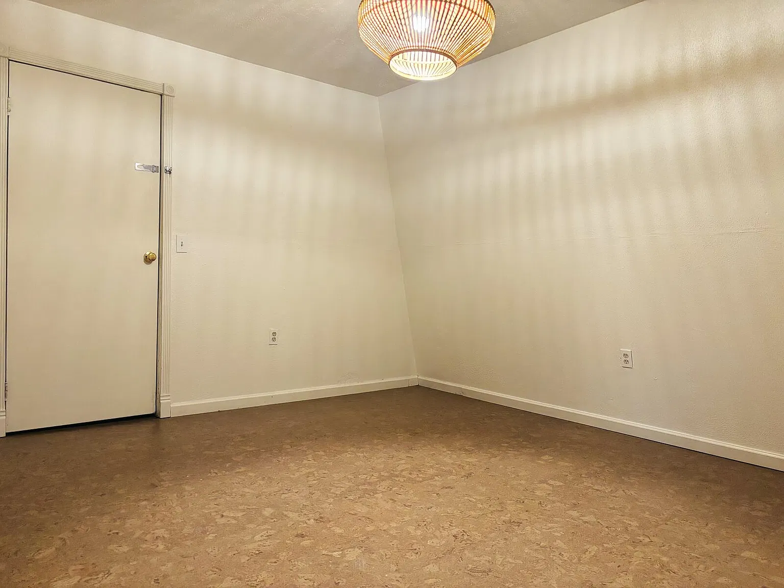 2 bed, 1.5 bath, 750 sqft, $3,000 — Photo 4
