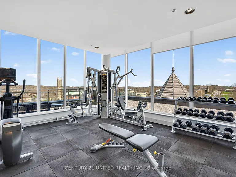 475 George St N #416 — Photo 23