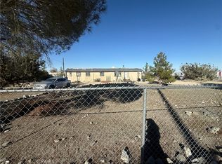 2833 White Fox Trl, Phelan, CA 92371