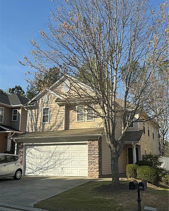 1st image of 311 Silver Spring St