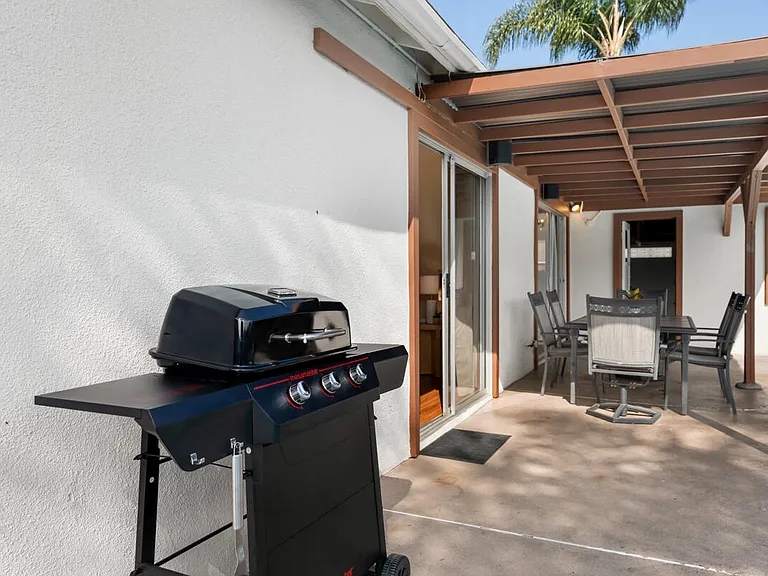 115 Brandon Dr — Photo 34