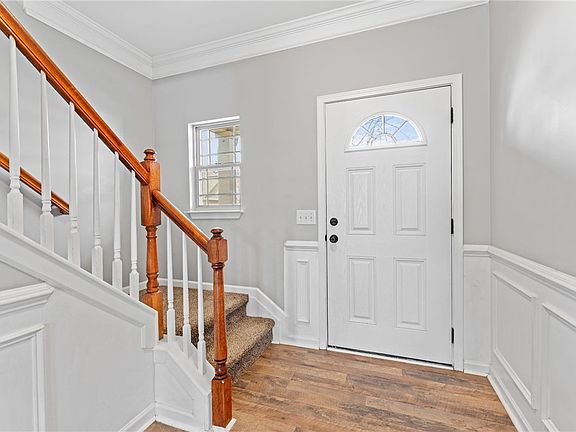 4th image of 113 Triton Ct