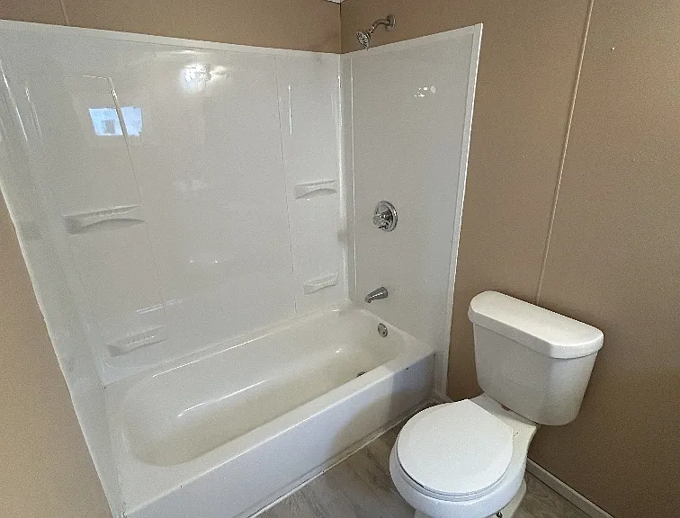908 Hawley Ave #1 — Photo 3