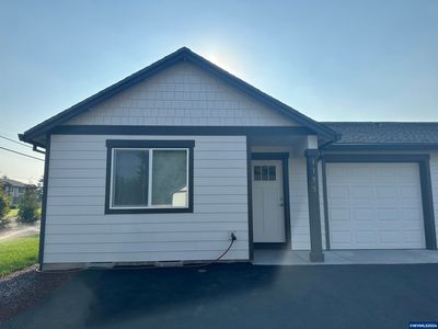 1195 37th Ave, Sweet Home, OR, 97386