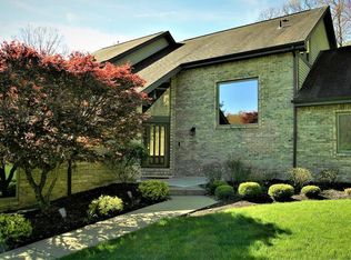 144 Reichold Rd, Wexford, PA 15090