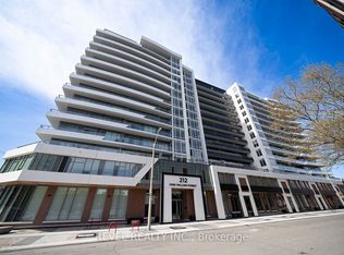 212 King William St #823, Hamilton, ON L8R 1B1