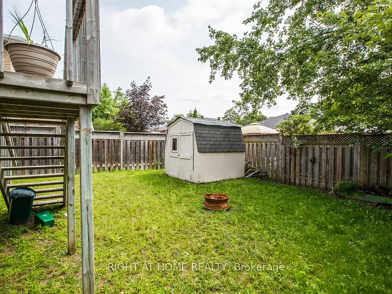 11 Butternut Dr — Photo 5
