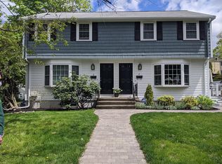 2 Perth Rd, Arlington, MA 02476