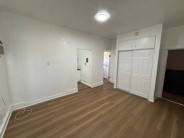 222 Avenue 18 APT 11