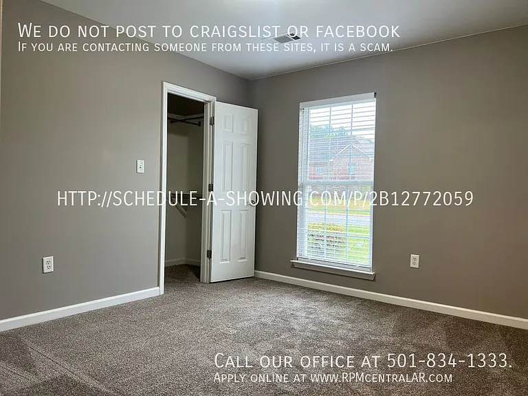 504 Hawthorne St — Photo 12