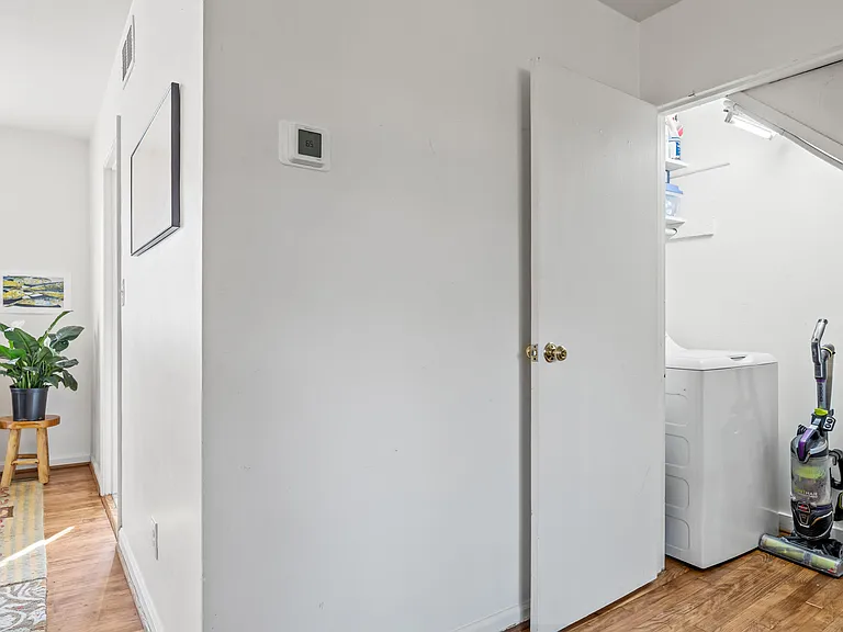 1030 Nichols Dr — Photo 14