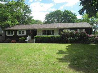 49 Oak St, Centereach, NY 11720