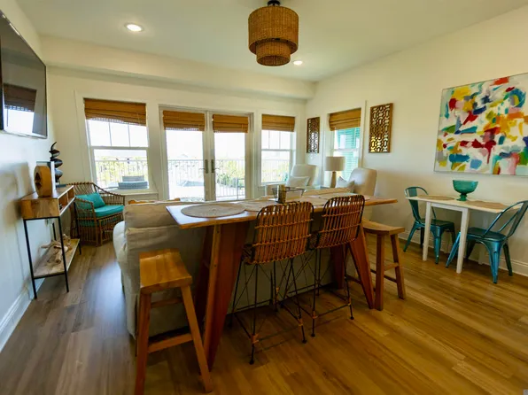 120 Carmen Ln, Grand Isle, LA 70358