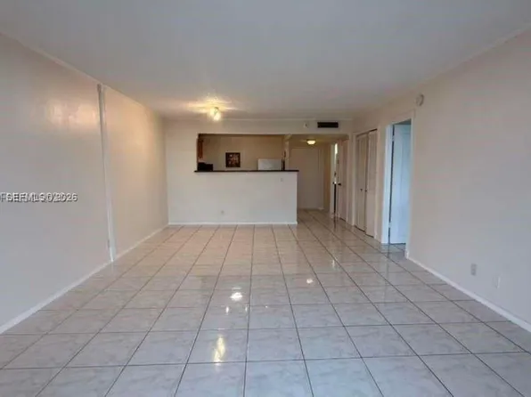 16740 NE 9th Ave, North Miami Beach, FL