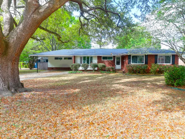 1318 Foster St, Charleston, SC 29407