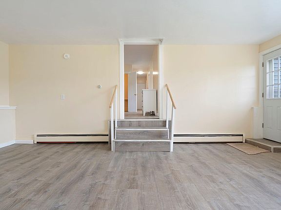 5th image of 941 Augusta Road