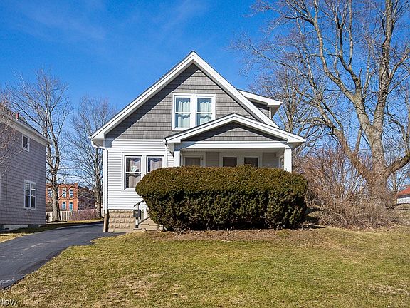 2nd image of 93 Cowles Ave