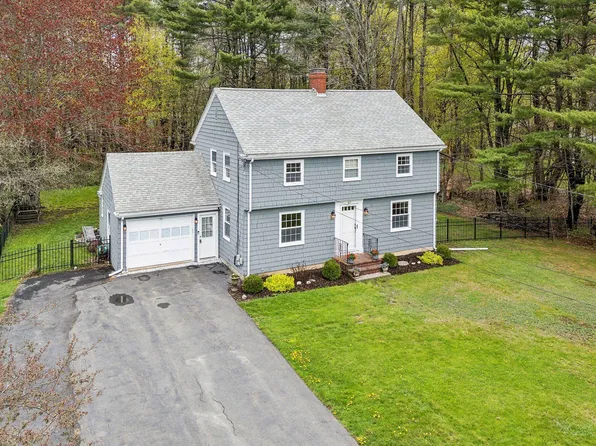 67 Leighton Road, Falmouth, ME 04105