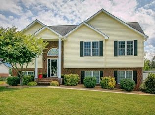 455 Silver Lake Rd, Church Hill, TN 37642