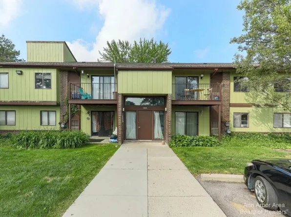 1471 E Chateau Vert St APT A, Ypsilanti, MI 48197