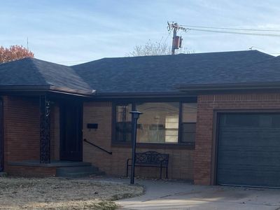 363 W 11th St, Hoisington, KS, 67544