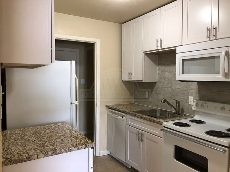 1101 Eastside Drive, Killeen — Photo 8