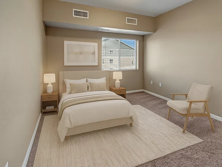 Dakota Commons Apartment Homes — Photo 3