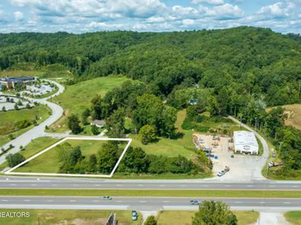 2220 Roane State Hwy, Harriman, TN 37748