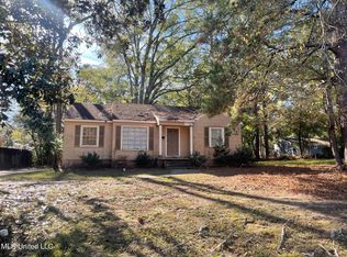 623 Launcelot Rd, Jackson, MS 39206