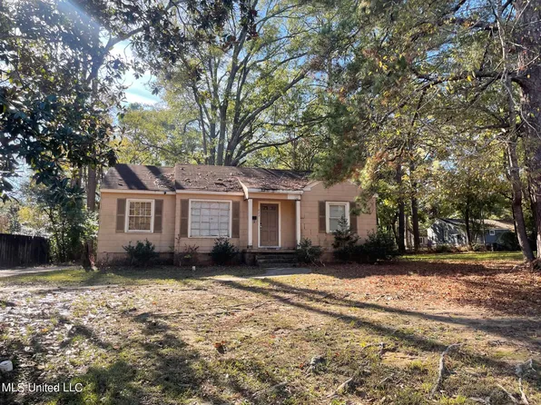 623 Launcelot Rd, Jackson, MS 39206