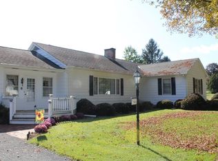 196 Christian Ln, South Deerfield, MA 01373