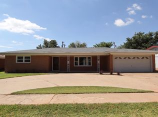 5227 8th St, Lubbock, TX 79416