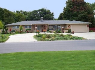 1212 Garden Rd, Utica, NY 13501