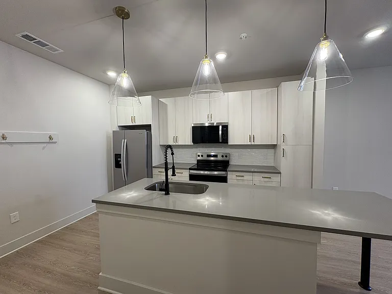 District on the Etowah Apartments — Photo 276