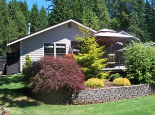 10 N Fairway Dr E, Hoodsport, WA 98548
