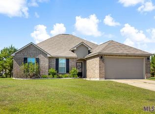 10571 Dodger Dr, Denham Springs, LA 70726
