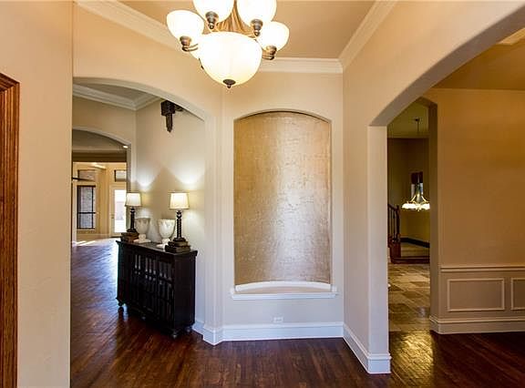 2nd image of 1035 Bandelier Dr