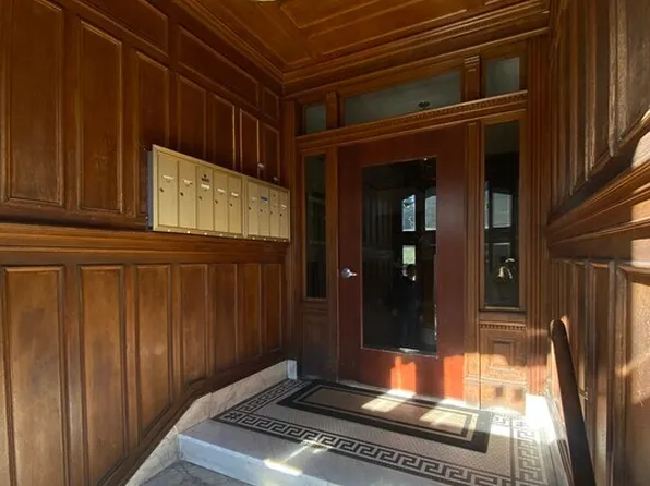 99 Marion St, Brookline, MA